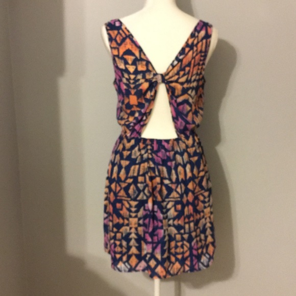 4/$20 Forever 21 Dress - Picture 4 of 9